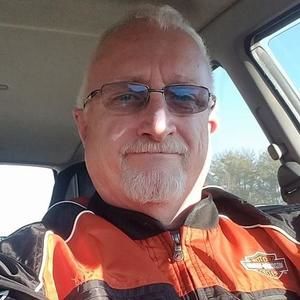 Meet your Posher, Chuck